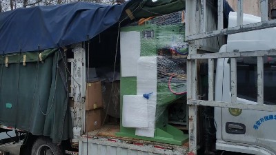 山東某汽車裝置公司采購青島焊本點焊機/螺母機