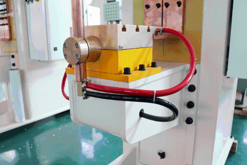 電阻焊機焊接平臺水路