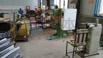 濰坊某汽車配件公司回購焊本中頻點焊機